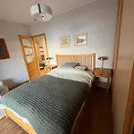 Family Friendly Flat Steps From The Zoo Βρότσλαβ