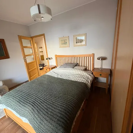 Family Friendly Flat Steps From The Zoo Wrocław